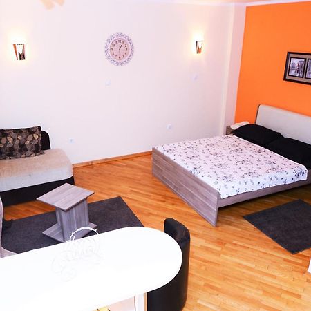 Exclusive Central Apartments Skopje Room photo